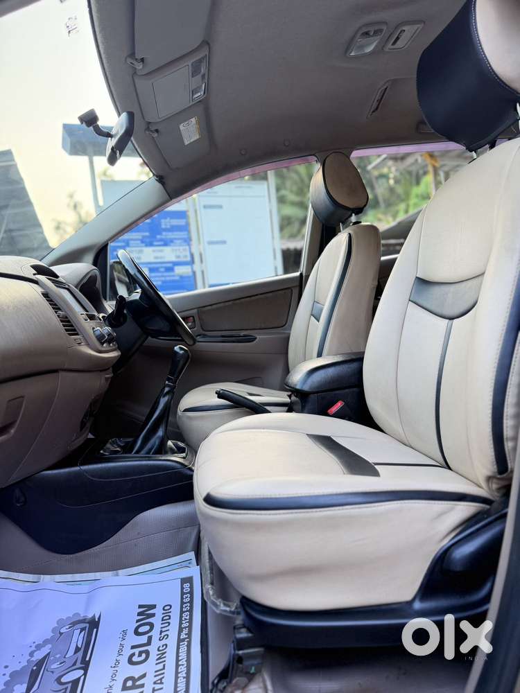 Toyota Innova 2.5 G (diesel) 7 Seater, 2015, Diesel