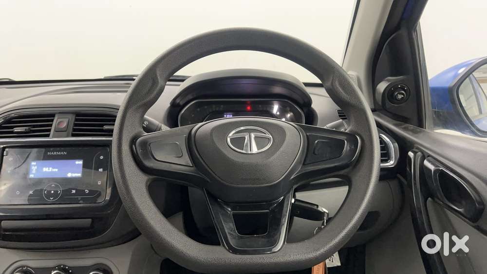 Tata Tiago 1.2 Revotron Xt Option, 2020, Petrol