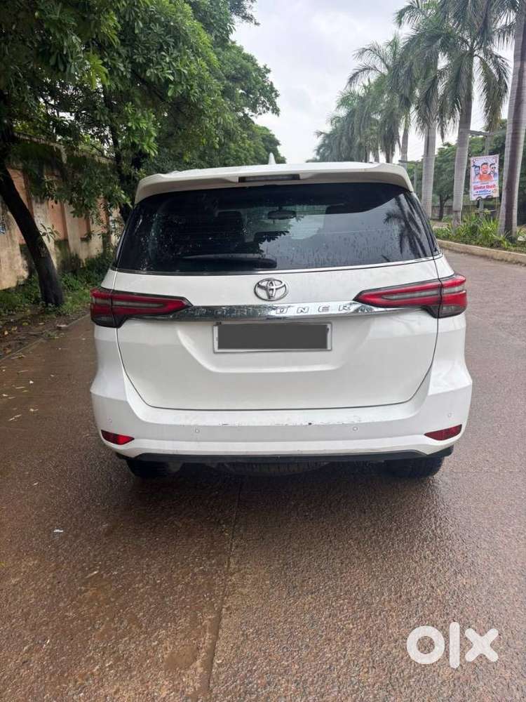 Toyota Fortuner 4x2 Mt 2.8 Diesel, 2022, Diesel