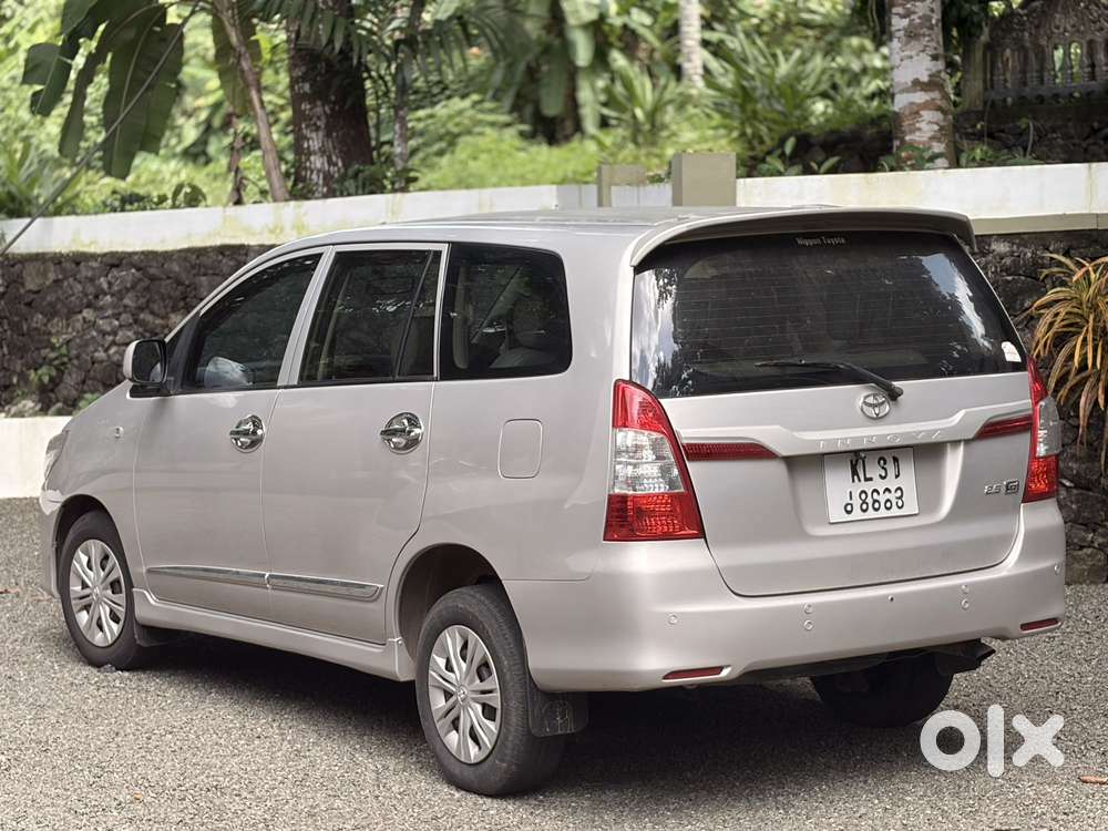 Toyota Innova 2.5 Gx 7 Str Bs-iii, 2016, Diesel