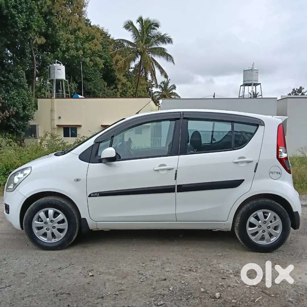 Maruti Suzuki Ritz 1.2 Zxi 2010