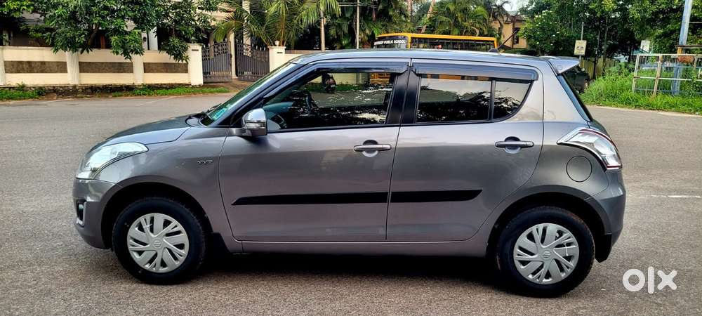 Maruti Suzuki Swift Vxi Optional, 2017, Petrol