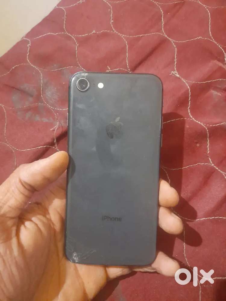 I phon 8 64