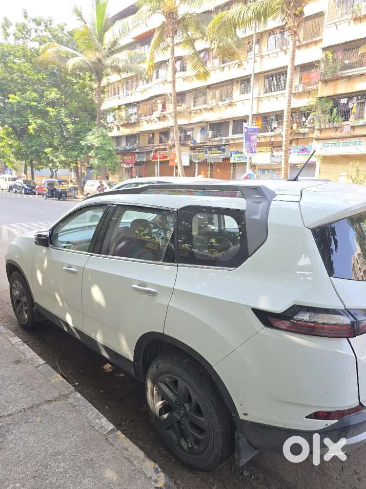 Tata Safari Xt+
