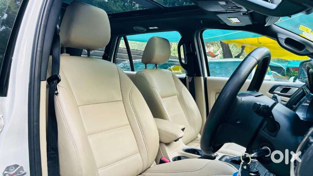 Ford Endeavour 3.2 Titanium At 4x4, 2017, Diesel