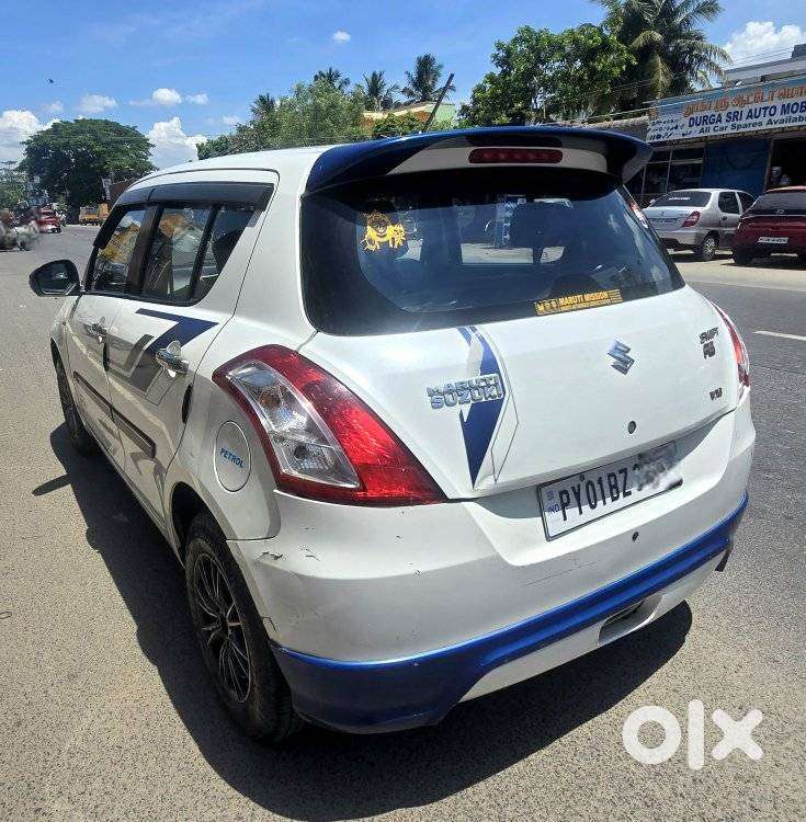 Maruti Suzuki Swift Vxi 1.2 Abs Bs-iv, 2013, Petrol