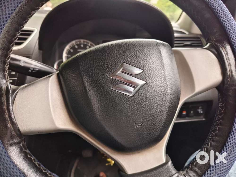 Maruti Suzuki Swift Vxi, 2016, Petrol