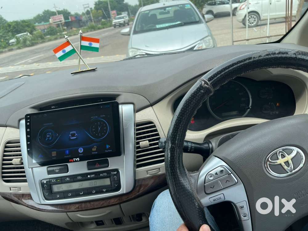 Toyota Innova Diesel 2014