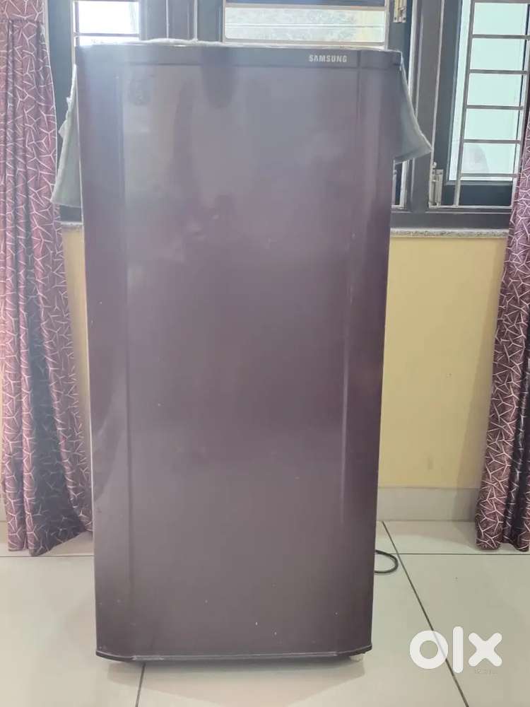 Refrigerator Samsung company very good condition and less energy usage