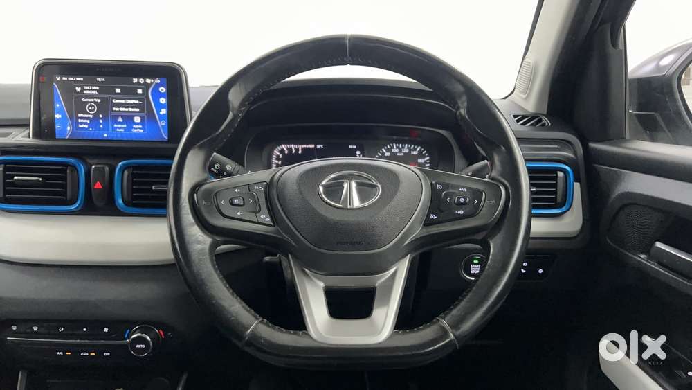 Tata Punch 1.2 Revotron Creative Dual Tone, 2022, Petrol