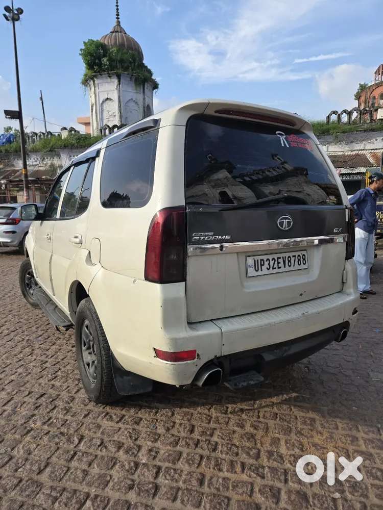 Tata Safari Storme 2013 4x2 Diesel