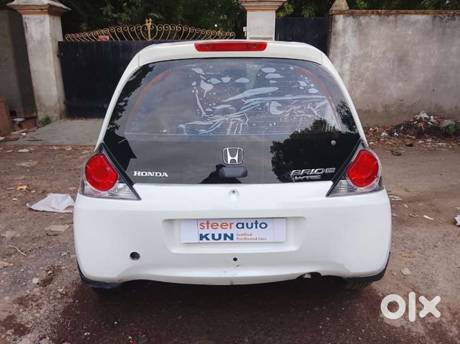Honda Brio V Automatic, 2013, Petrol