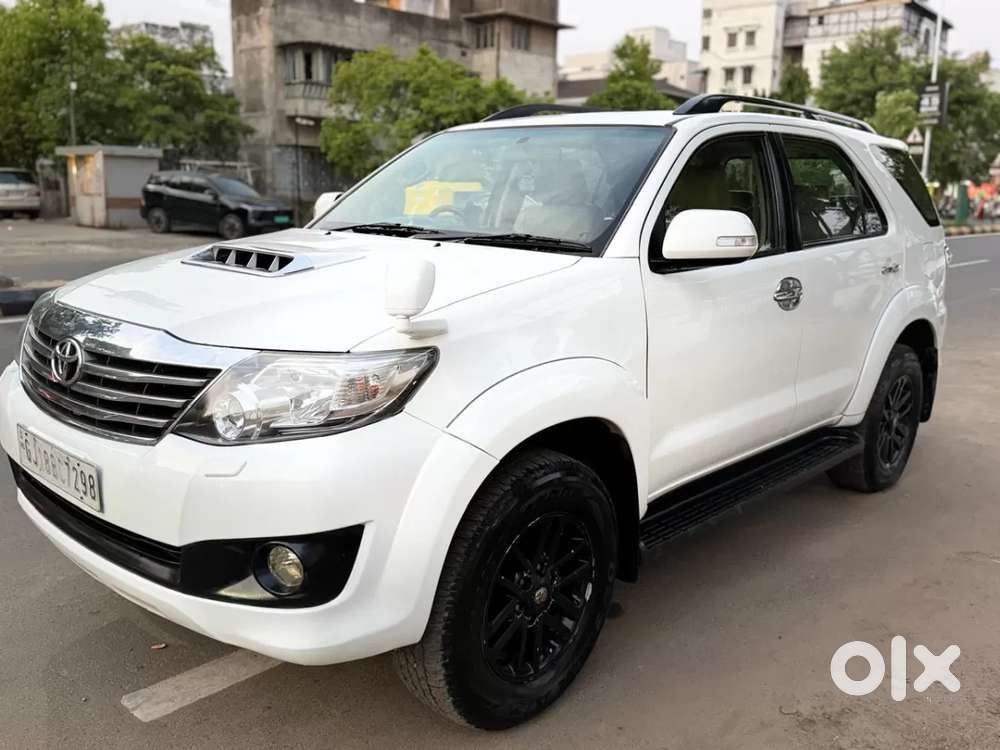 Toyota Fortuner, 2014, Diesel