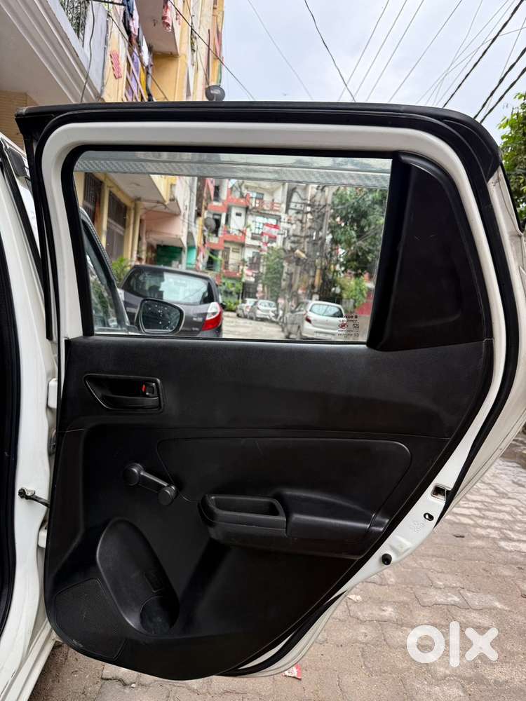 Swift White Lxi 2020