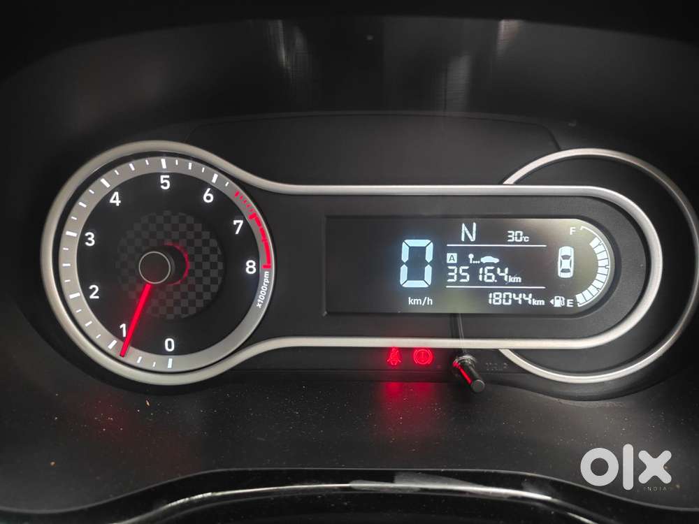 Hyundai Grand I10 Nios Sportz 1.2 At, 2022, Petrol