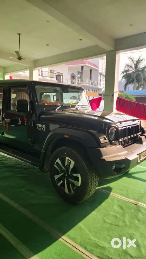 Mahindra Thar Roxx