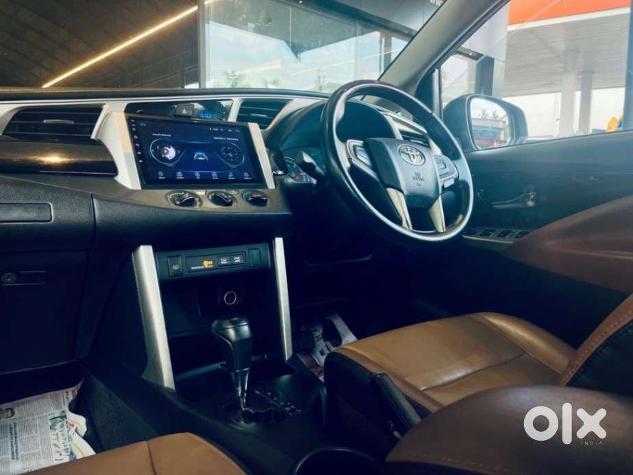 Toyota Innova Crysta 2.8 Gx At, 2016, Diesel