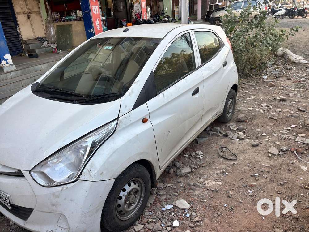 Hyundai Eon Era +, 2022, Petrol