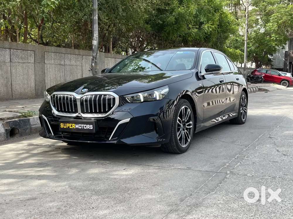 Bmw 5 Series, 2025, Petrol