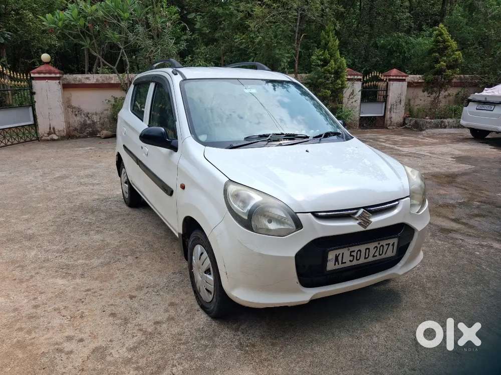 Infotainment System With Sub Woofer , Mobile Charger, New Tyres