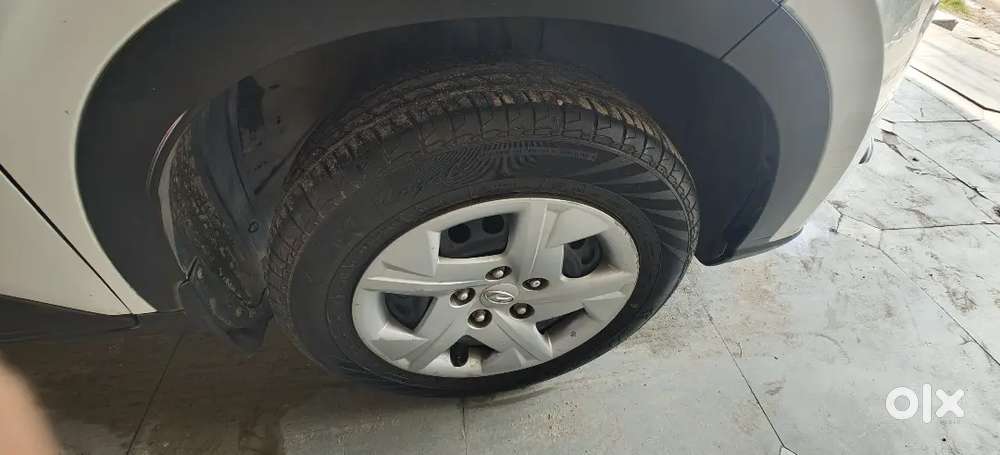Hyundai Venue 2020 Petrol Well Maintained