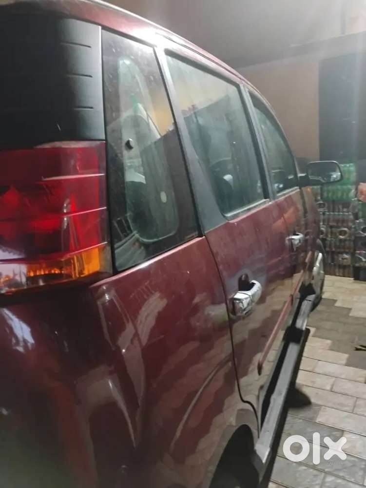 Mahindra Quanto 1.5 C8 2013
