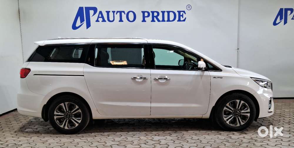 Kia Carnival Limousine Plus 7 Str, 2022, Diesel