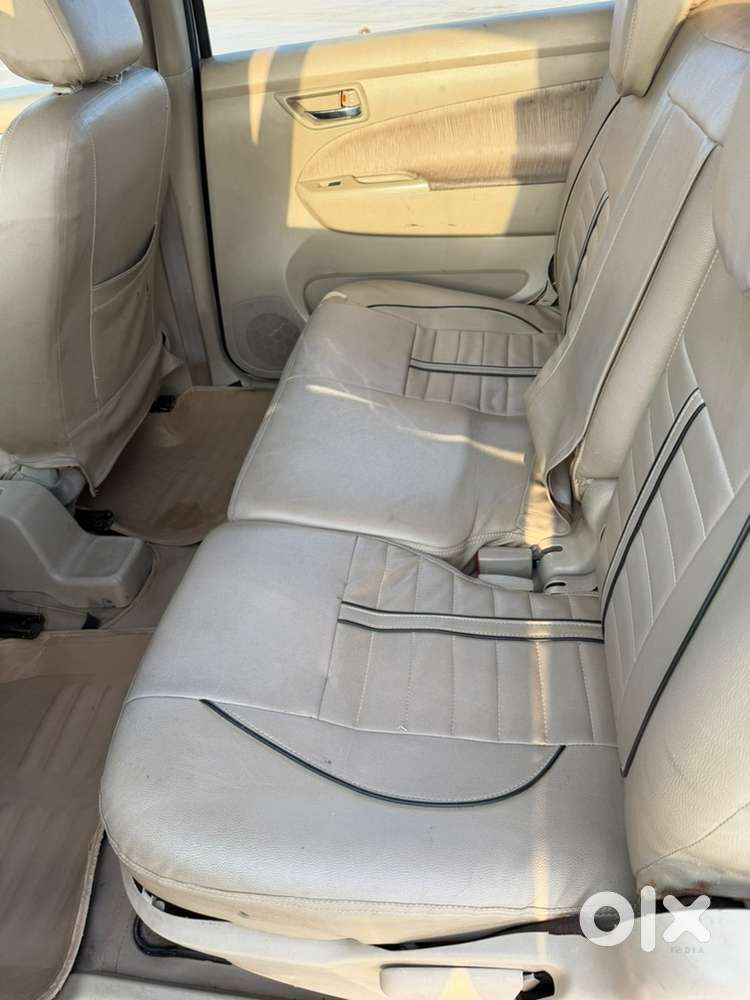 Maruti Suzuki Ertiga 2013