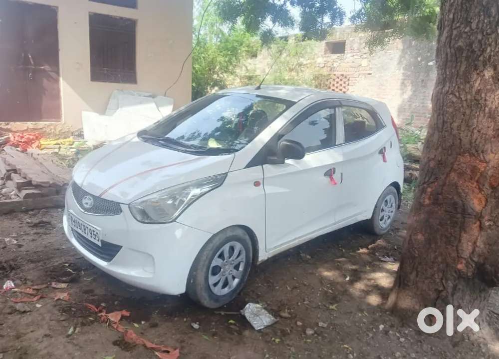 Hyundai Eon Petrol 2017 With 70000 Km Driven