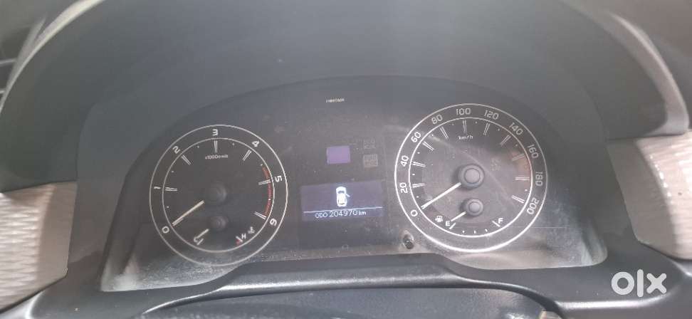 Toyota Innova Crysta 2.7 Gx At 8s, 2017, Diesel