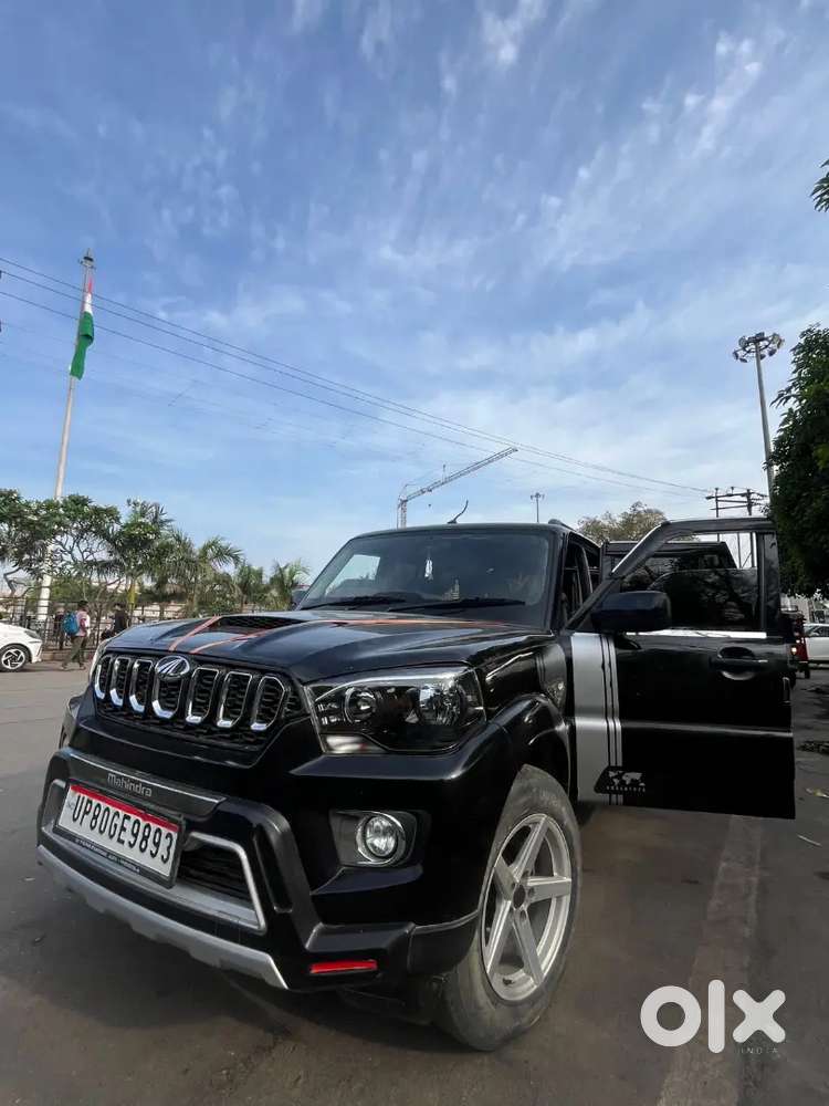 Mahindra Scorpio Classic 2022 Diesel 70000 Km Driven