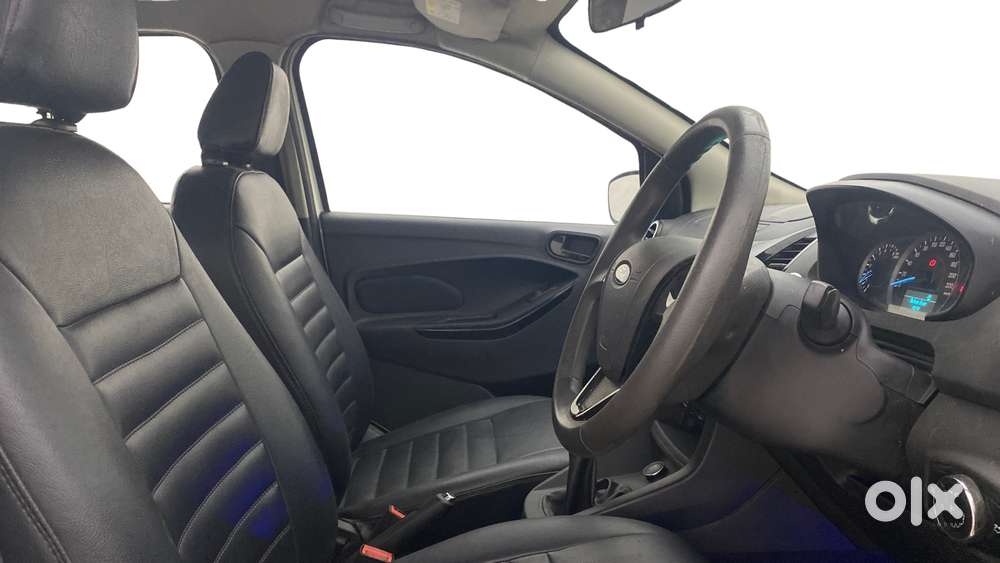 Ford Figo 2012-2015 Petrol Titanium, 2020, Petrol