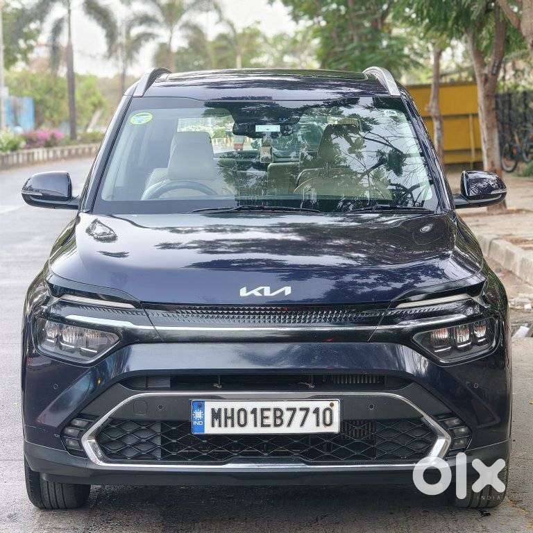 Kia Carens 1.4 Luxury Plus 6 Str, 2022, Petrol