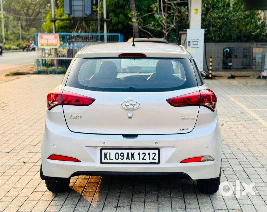 Hyundai I20 1.4 Sportz, 2015, Diesel