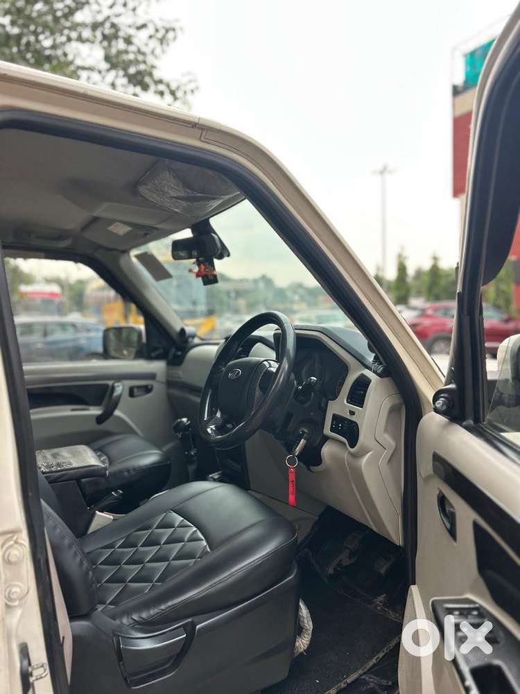 Mahindra Scorpio Classic, 2019, Diesel