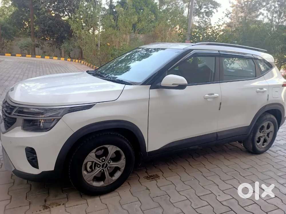 Kia Seltos 2023 Petrol 22000 Km Driven
