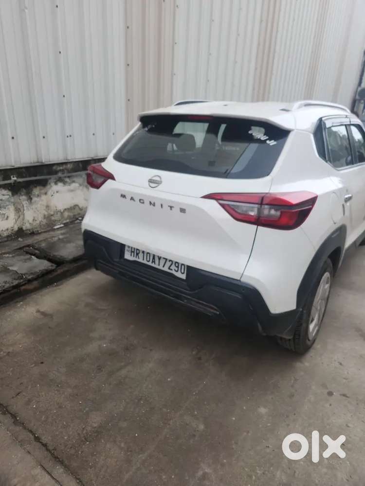 Nissan Magnite Visia 2025 Manual