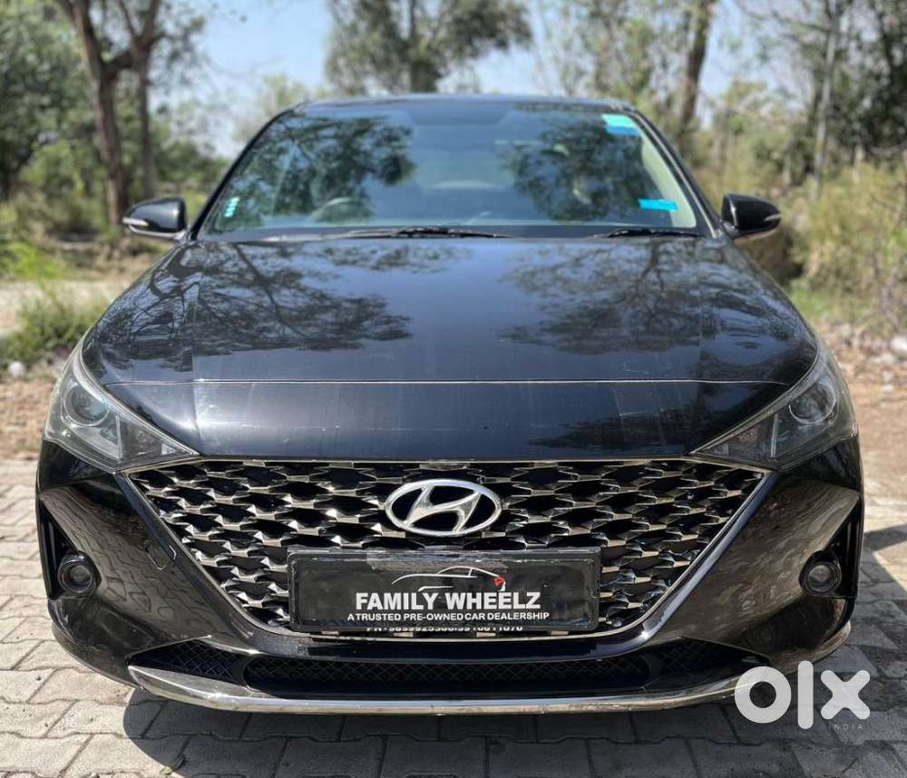 Hyundai Verna 1.6 Vtvt Sx, 2022, Petrol