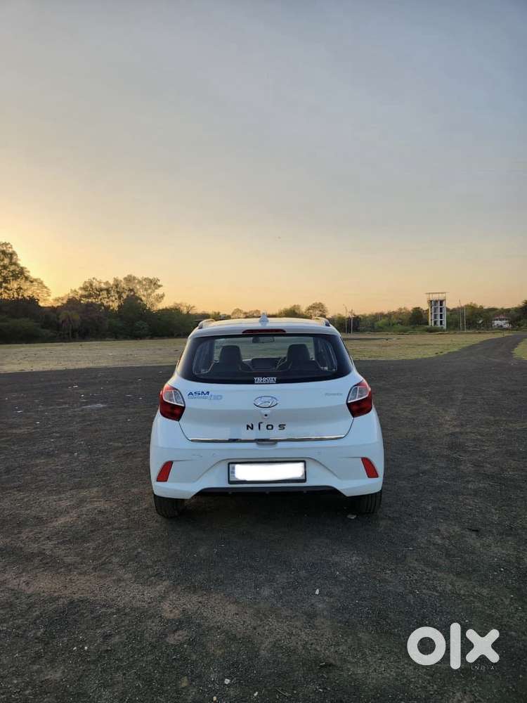 Hyundai Grand I10 Nios Sportz 1.2 At, 2022, Petrol