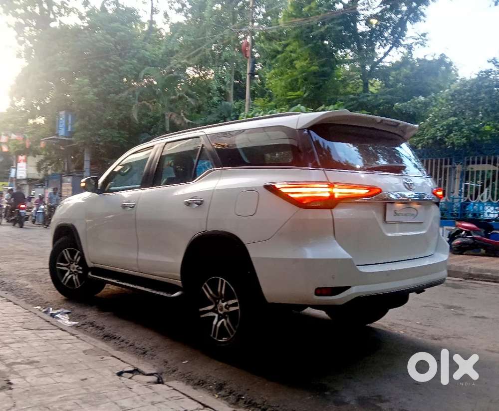 Toyota Fortuner 4x2 At, 2022, Diesel