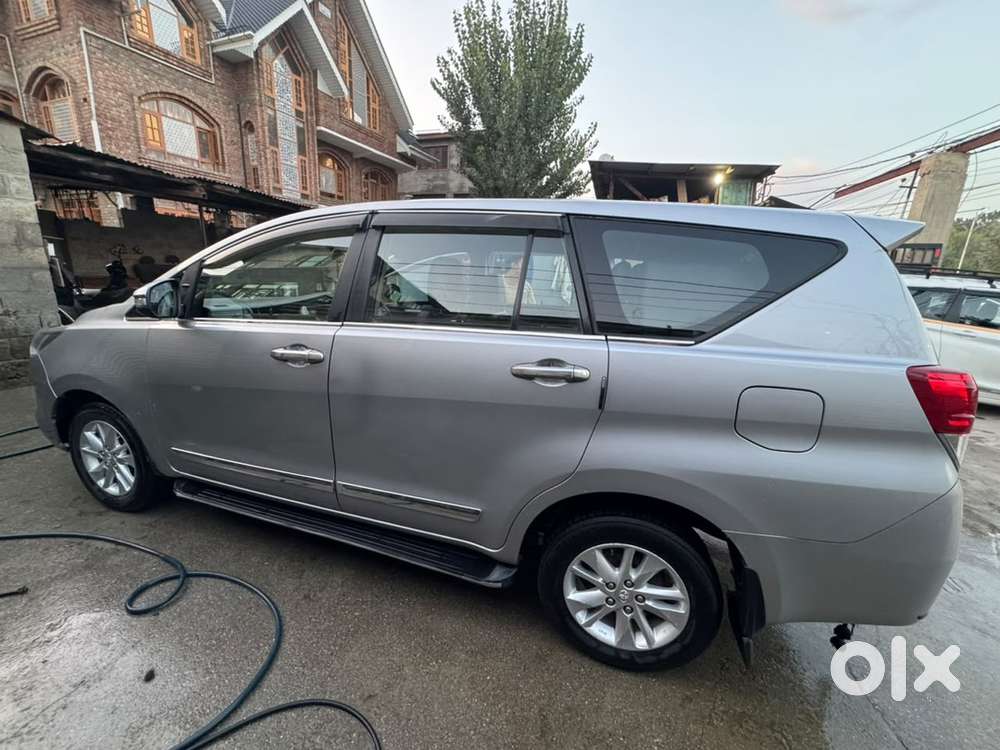 Toyota Innova Crysta 2021