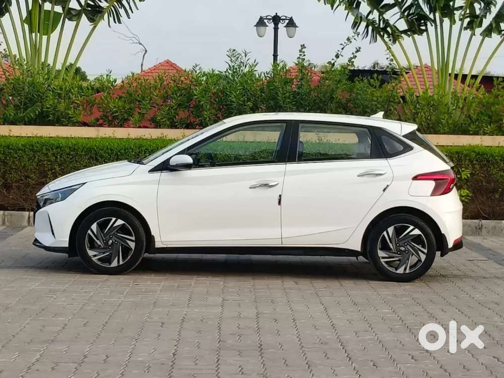 Maruti Suzuki Ertiga Zxi Plus Petrol, 2021, Petrol