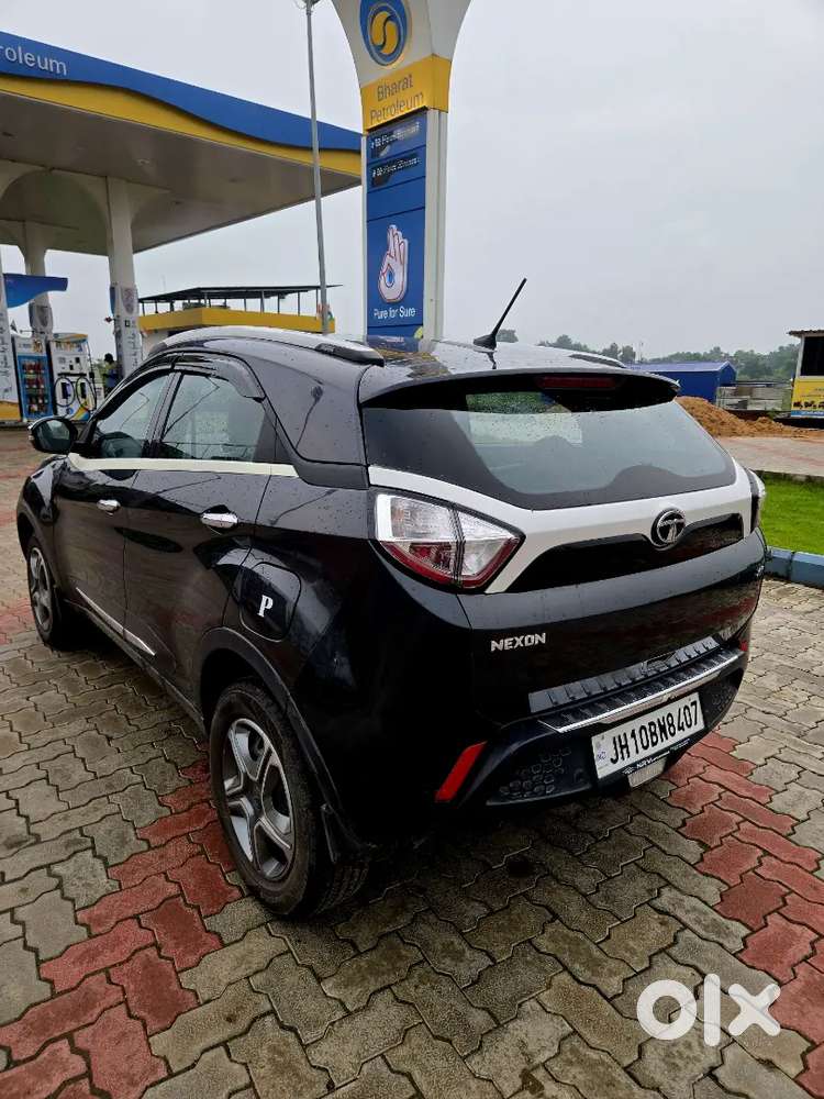 Tata Nexon 2018 Manual Petrol