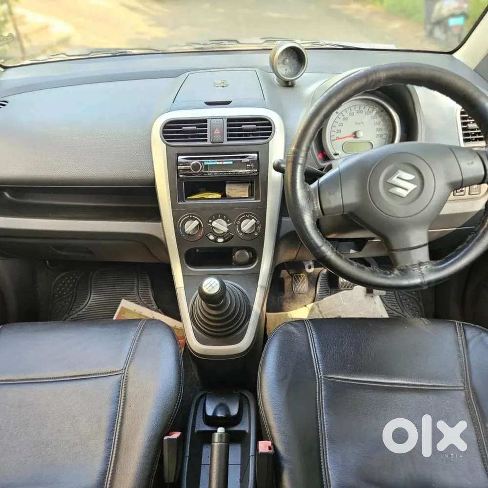 Maruti Suzuki Ritz Vxi, 2010, Petrol