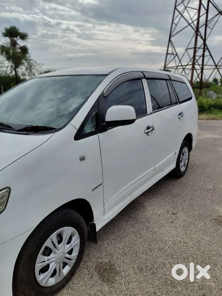Toyota Innova Diesel Manual 2012 Model