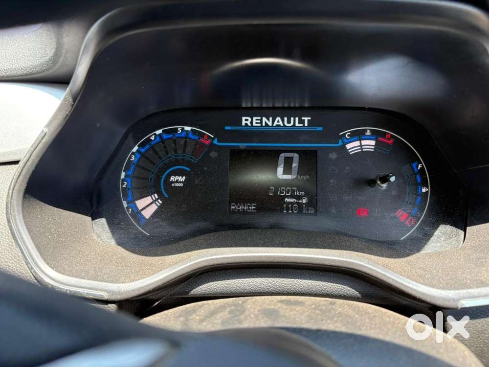 Renault Petrol Manual 2023