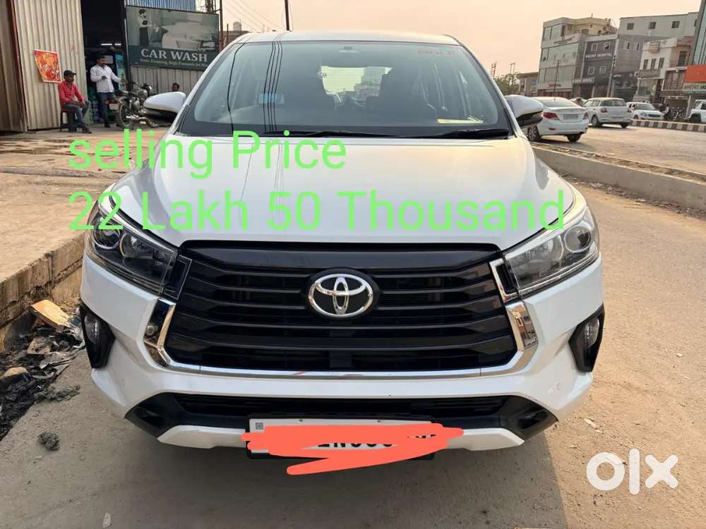 Toyota Innova Crysta 2022 Petrol Well Maintained
