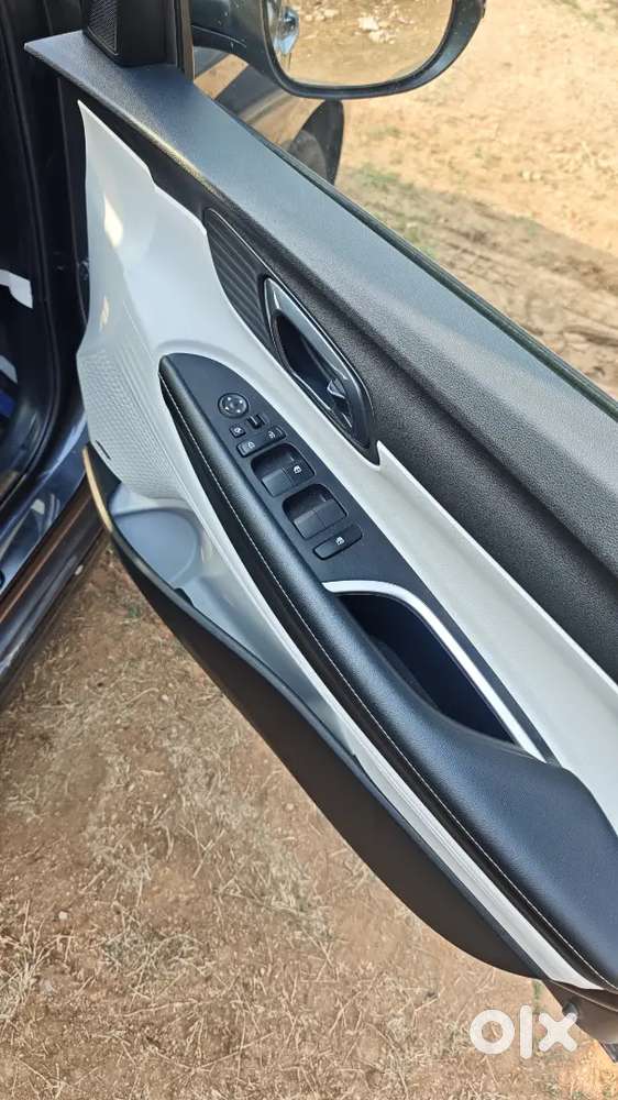 Hyundai I20 2025 Petrol 4800 Km Driven