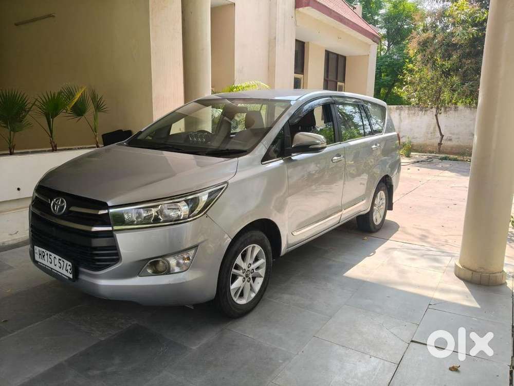 Innova Cresta 2.8 G Automatic 2017