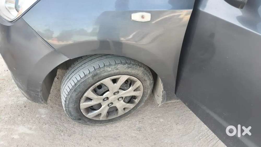 Hyundai Grand I10 2015 Diesel Well Maintained